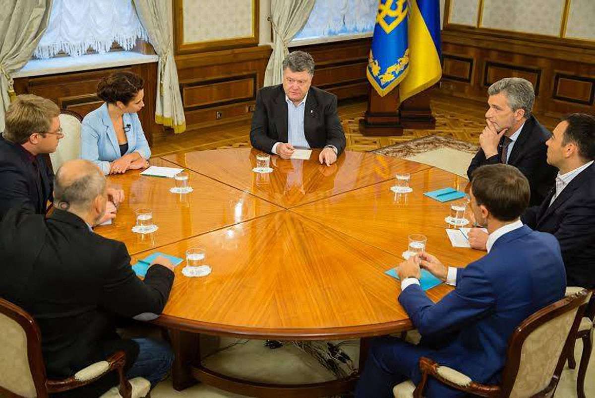 Порошенко переконаний, що Україна може виграти війну на Донбасі лише миром (відео)