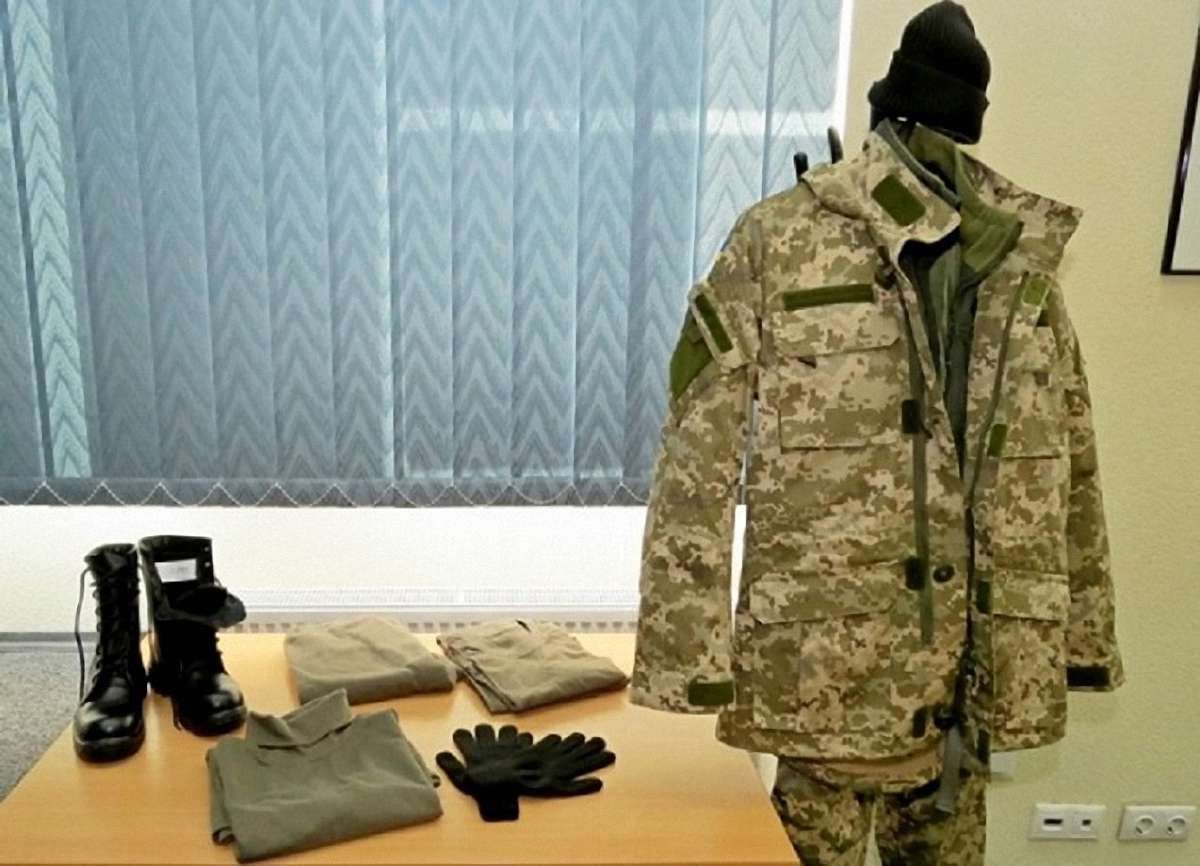 До 10 жовтня українських військових забезпечать зимовим одягом	