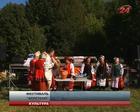 У Шевченківському гаю відтворили народне весілля
