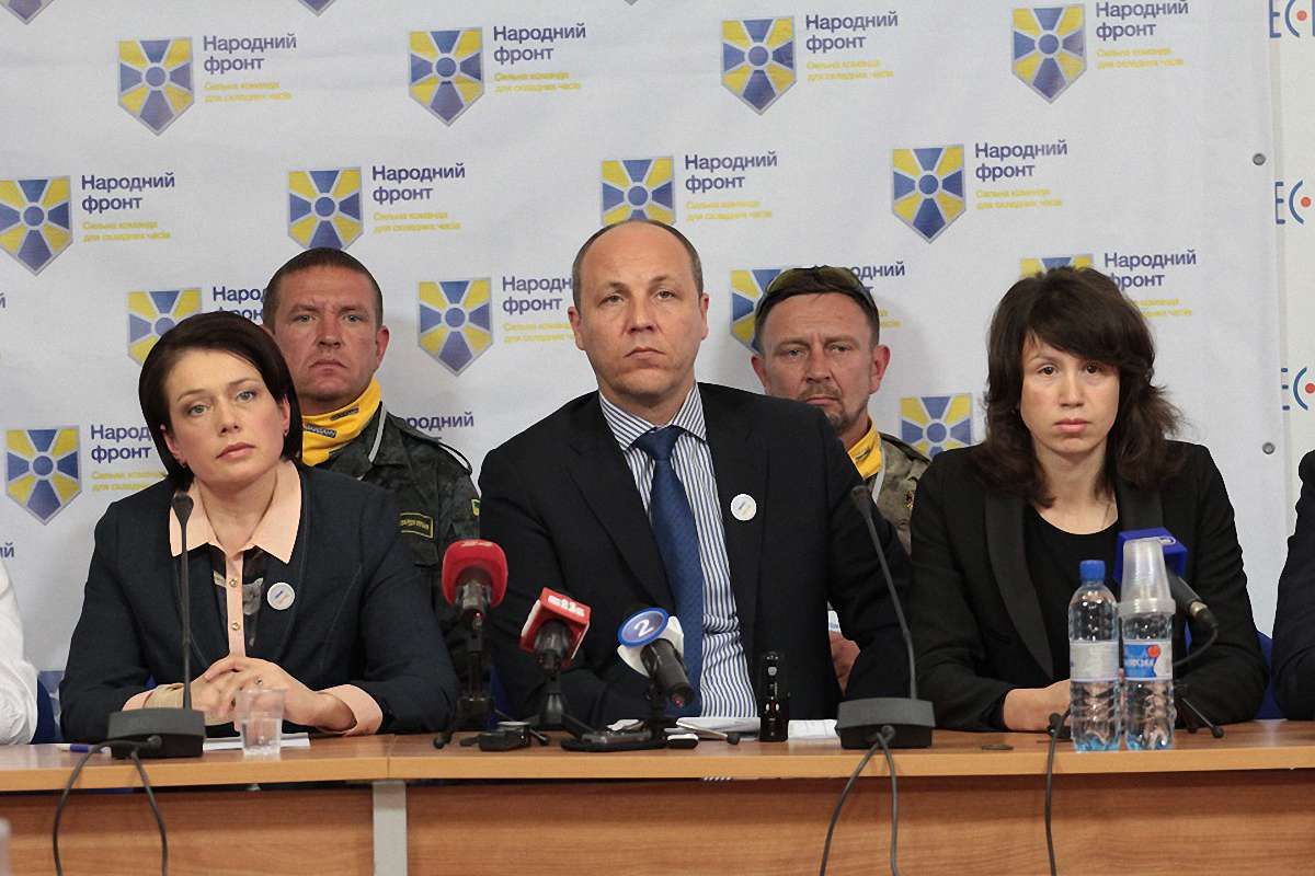 «Народний фронт» йде у ВР, щоб закінчити війну