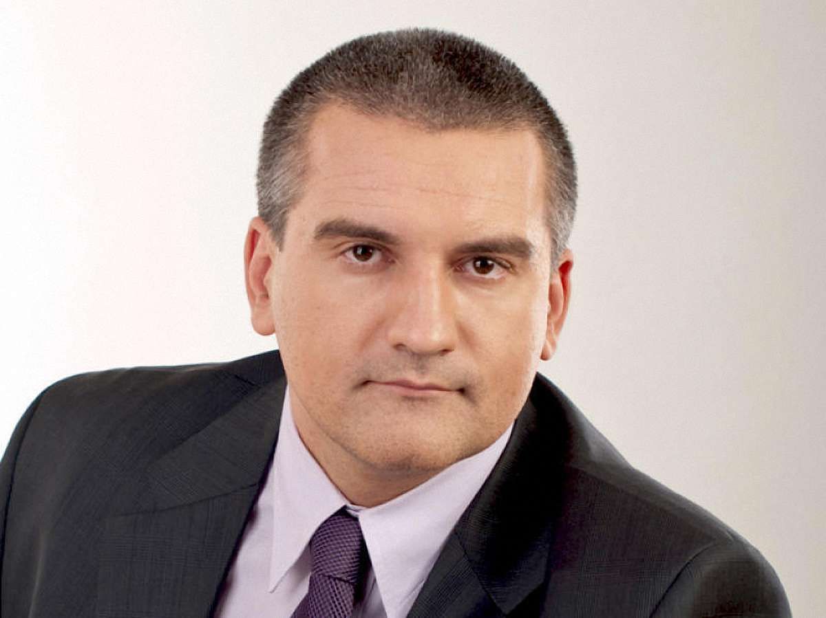  «Головою» Криму обрано Аксьонова