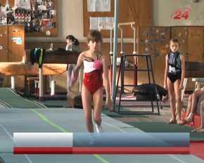 У Львові змагаються на Кубку України з акробатики