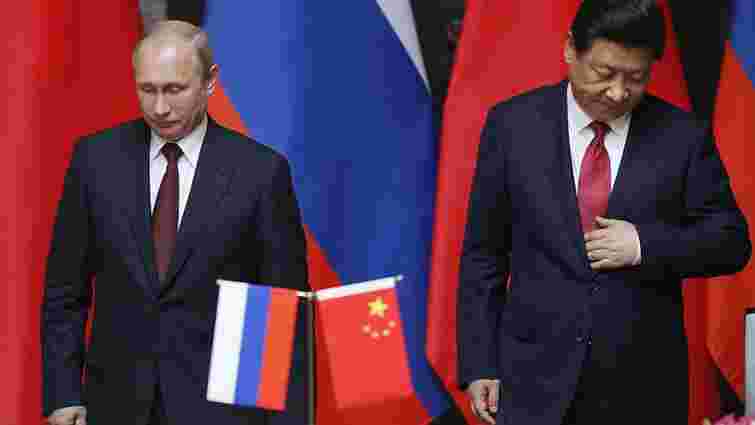 Експерт: Самоізоляцією Росії активно користається Китай