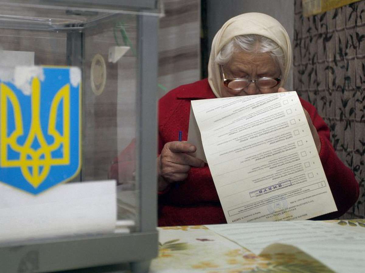 На Галичині лідирує тільки один кандидат від «Свободи»