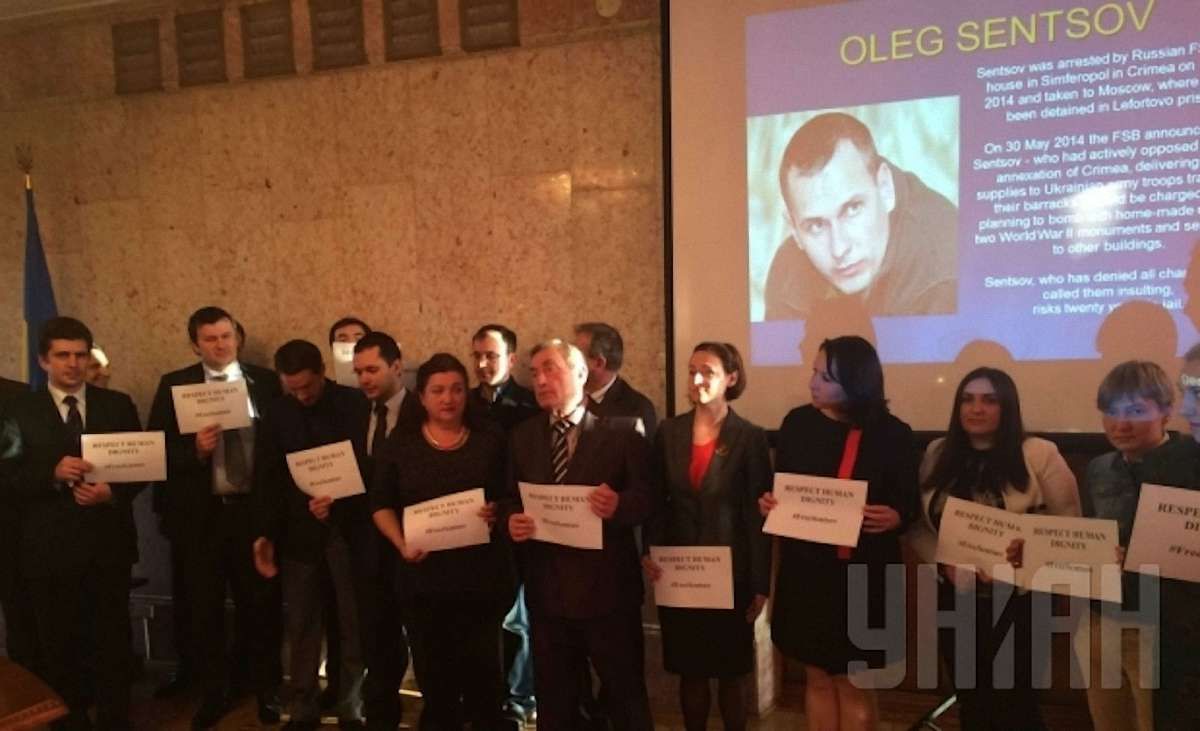 У Москві провели акцію на підтримку Олега Сенцова