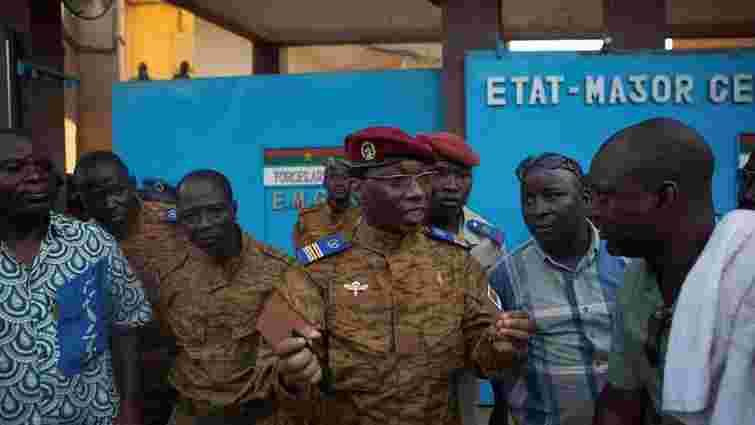 Президентом Буркіна-Фасо тимчасово став генерал армії