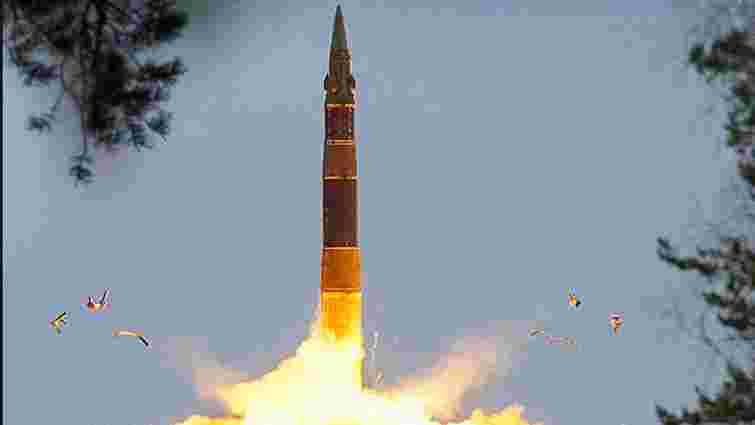 Росія випробувала балістичну міжконтинентальну ракету "Тополь-М"