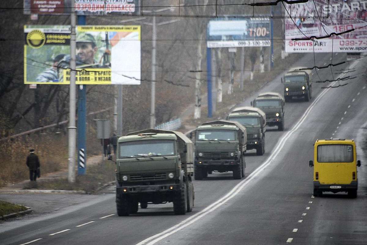 ОБСЄ: У Донецьку та Макіївці спостерігається передислокація військової техніки