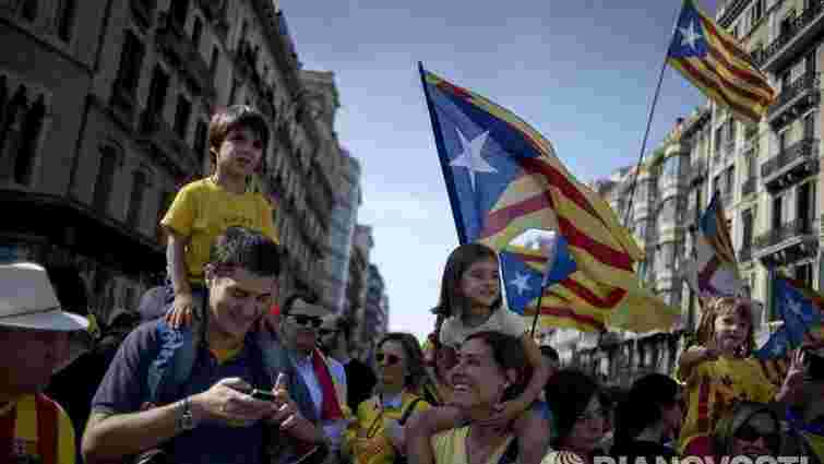 У Каталонії розпочався неформальний референдум за незалежність