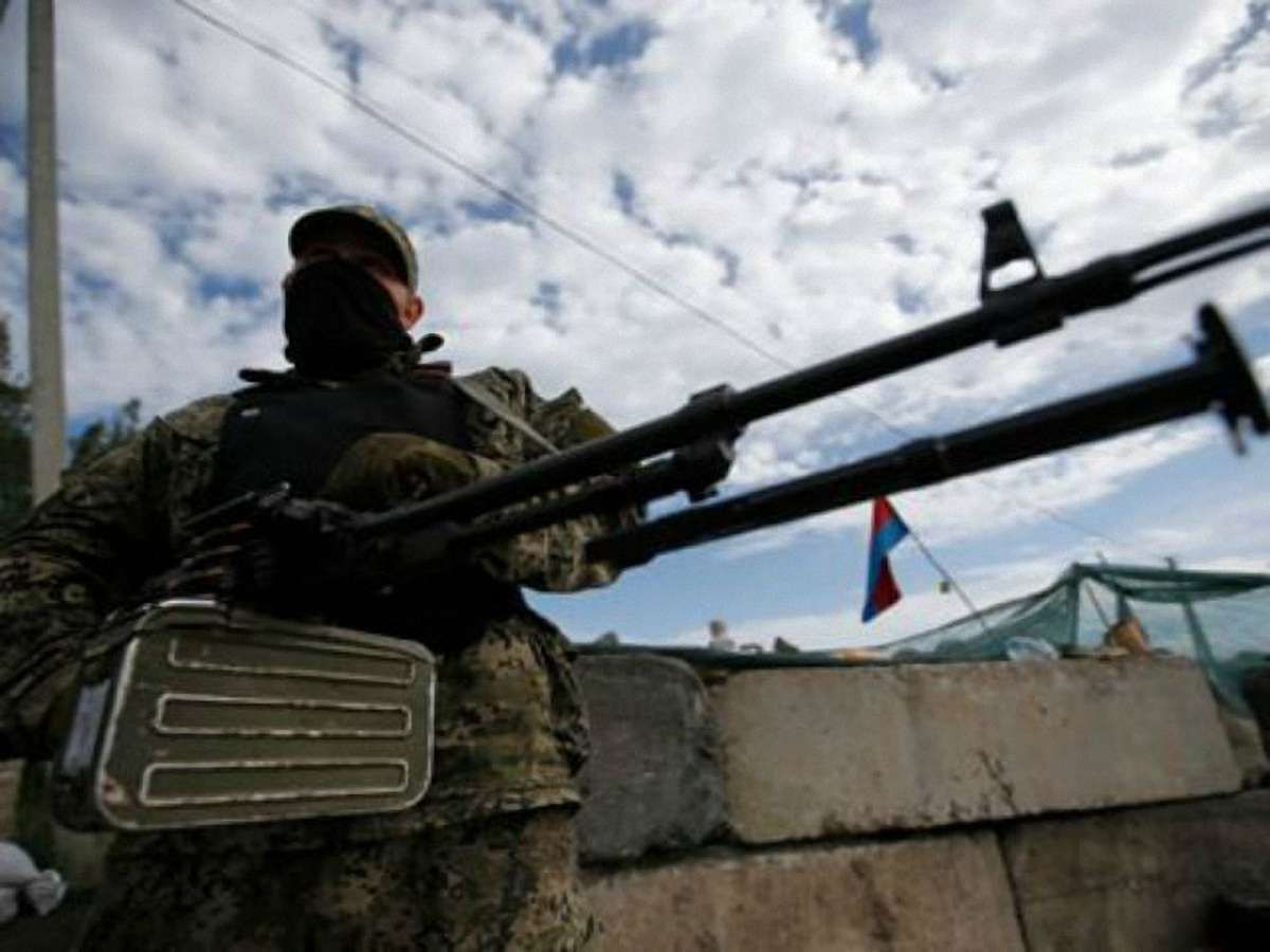 Терористи перекинули снайперський підрозділ в район Донецького аеропорту