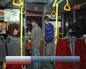 На вихідних у Львові громадський транспорт курсуватиме довше
