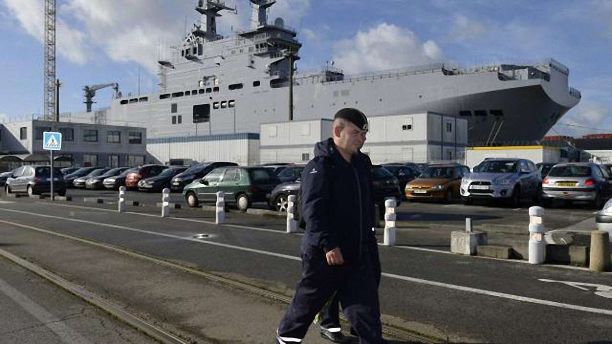 Російських моряків більше не пускають на борт "Містраля"