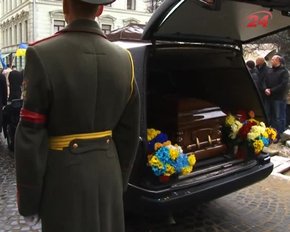 У Львові з почестями поховали двох героїв АТО