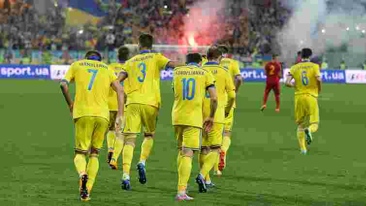 Збірна України втратила 7 позицій у рейтингу ФІФА