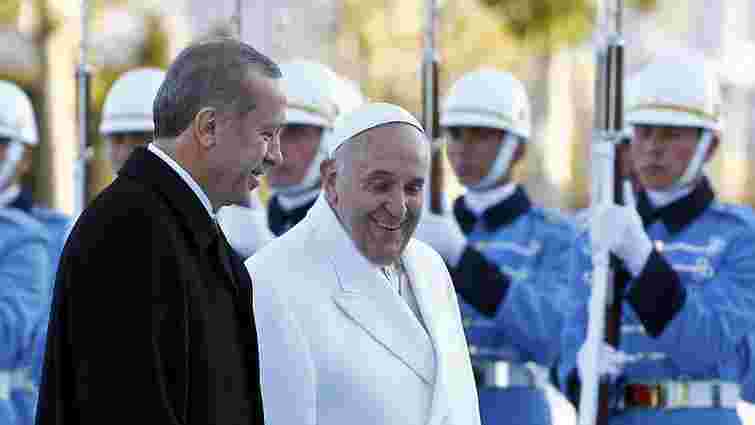 Папа Римський вперше зустрівся з президентом Туреччини