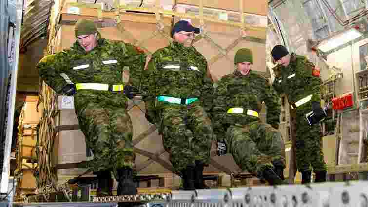 Частину військової допомоги з Канади вже доставили в Україну