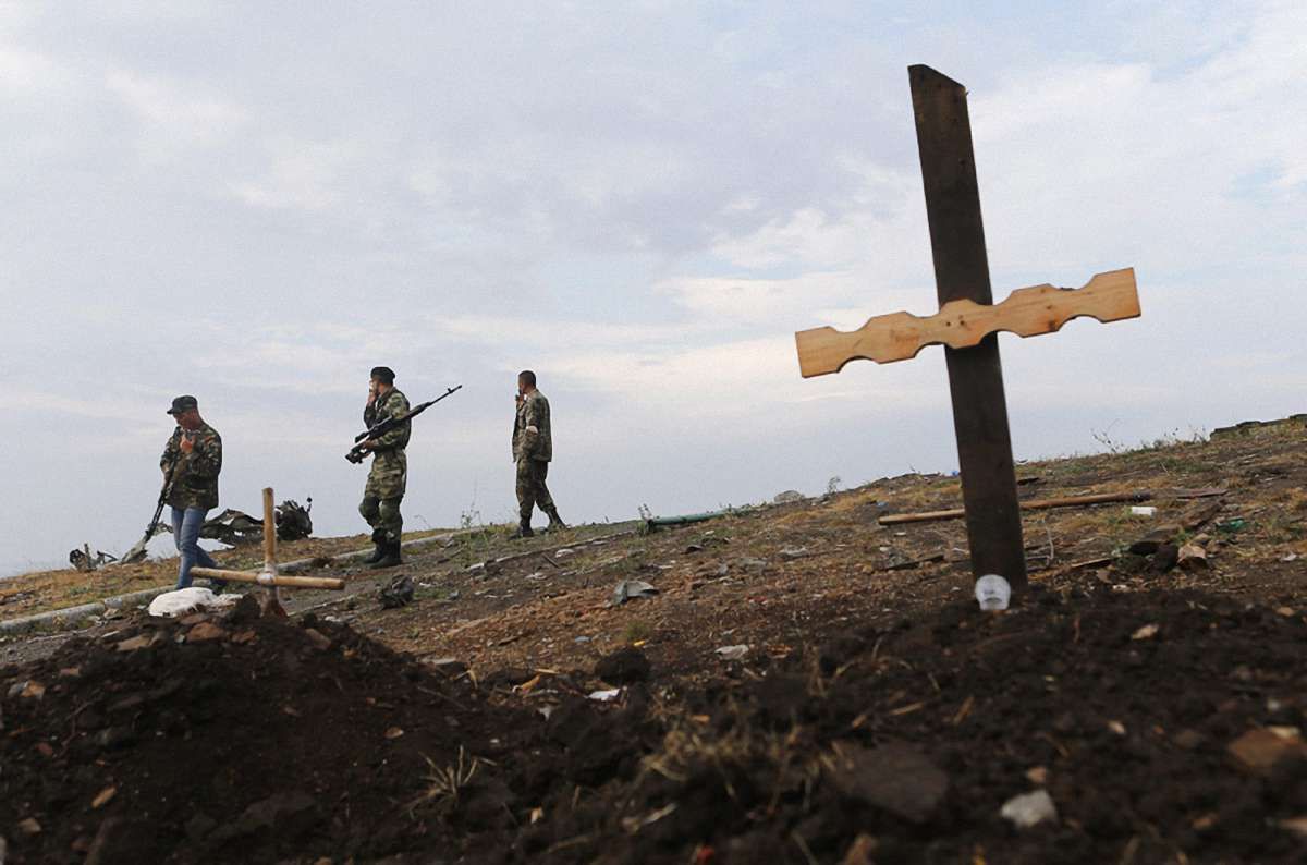 Майже 300 росіян загинули за день штурму позицій «кіборгів» у Донецьку