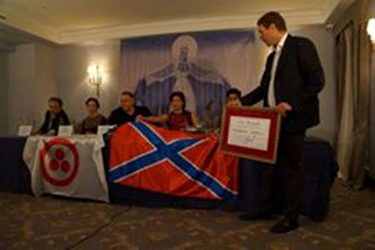 Співачка Анна Нетребко передала гроші Олегу Царьову для Донбас-опери