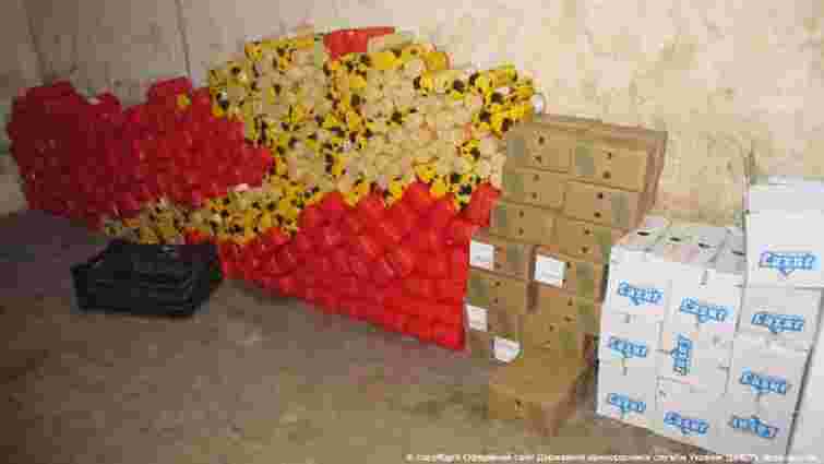 У «Раві-Руській» впіймали українця, який намагався перевезти із Польщі понад тонну сиру