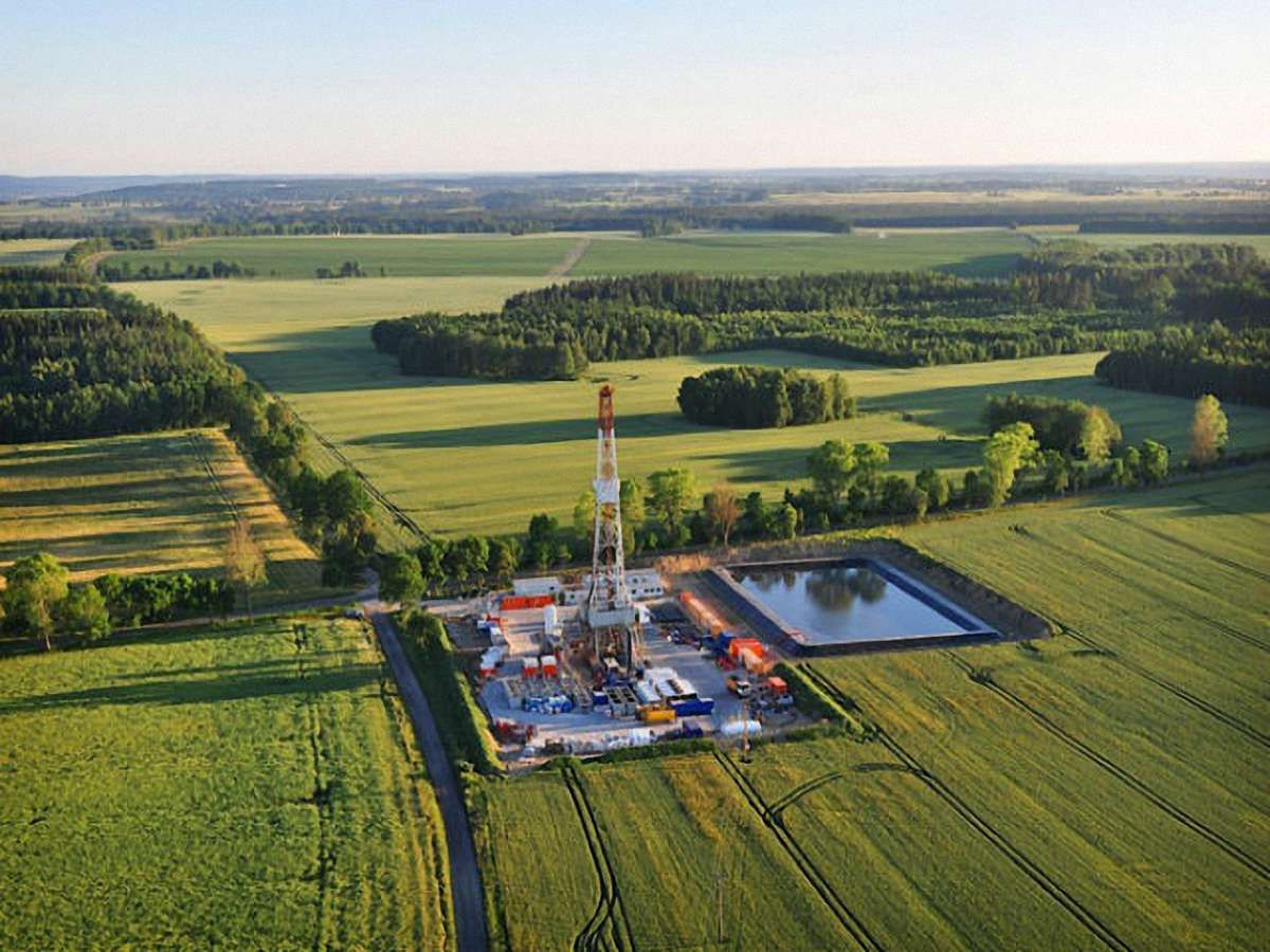 Chevron відмовилася видобувати сланцевий газ на заході України