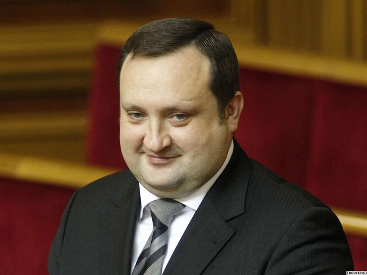 Арбузов заявив, що ніколи не тримав своїх фінансових рахунків в країнах ЄС