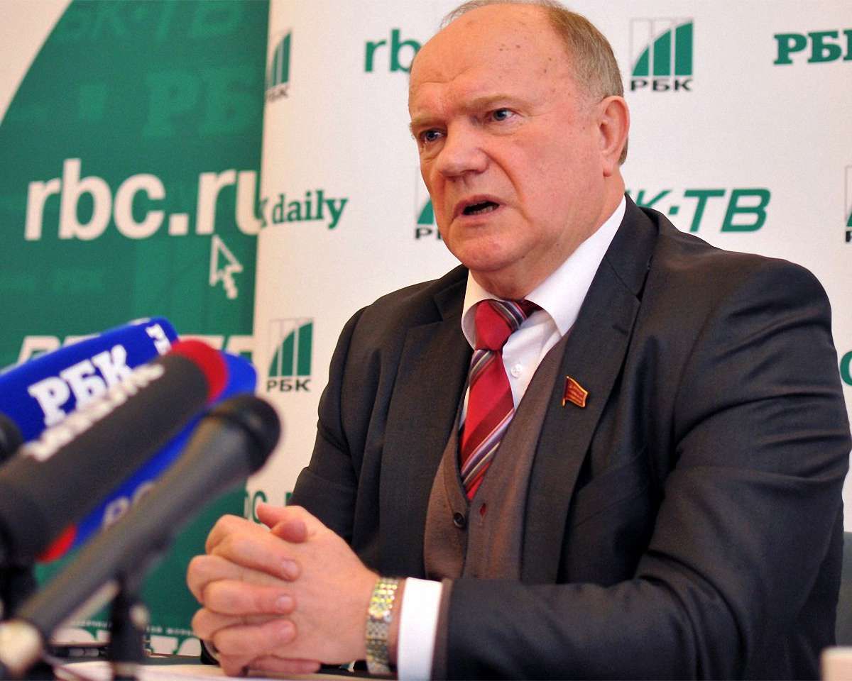 Російські комуністи вимагають терміново скликати Радбез у зв’язку з економічною ситуацією