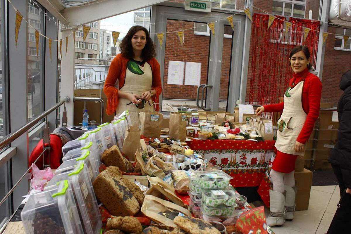 У Львові стартував другий ярмарок «Lvivhandmade New Year»