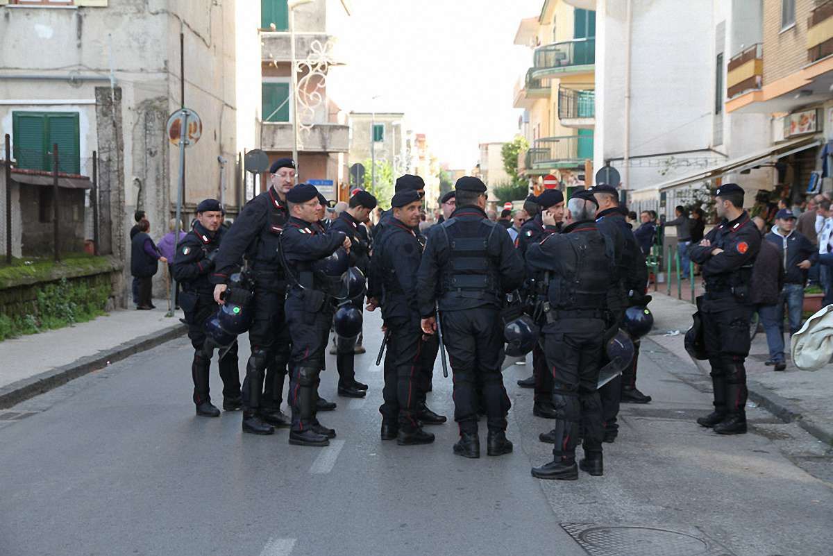 В Італії провели масштабну облаву на неофашистів