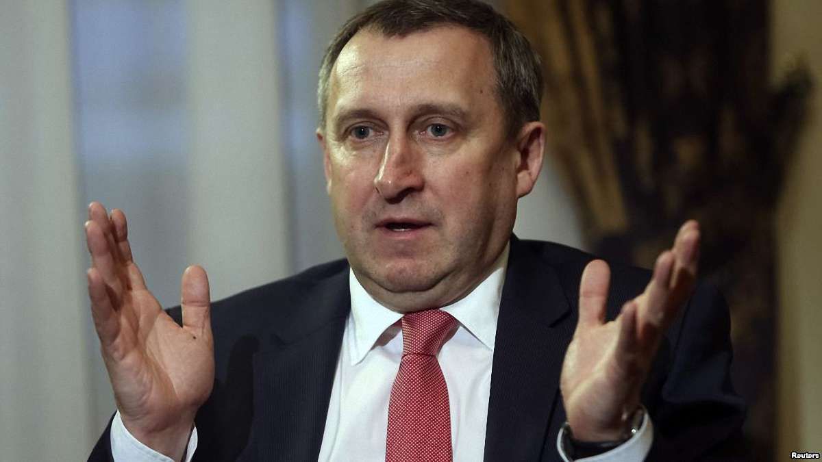 Дещиця: Перемогти Путіна військовим способом неможливо