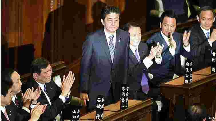 Сіндзо Абе переобрано прем'єром Японії