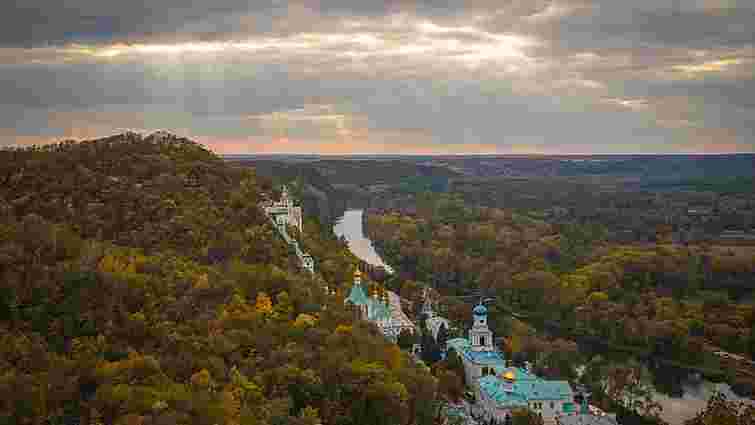 На конкурсі «Вікі любить пам’ятки» перемогла фотографія Святогірського монастиря
