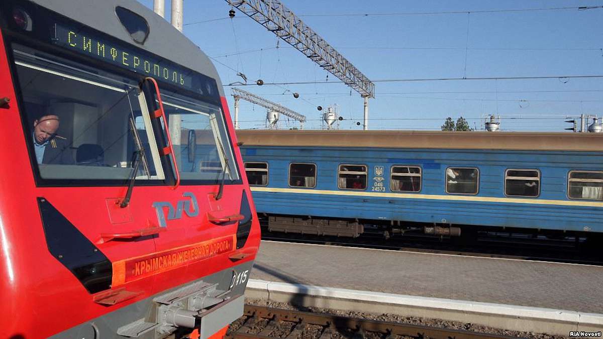 У Сімферополі люди вимагають повернення грошей за поїздки, які не відбулися