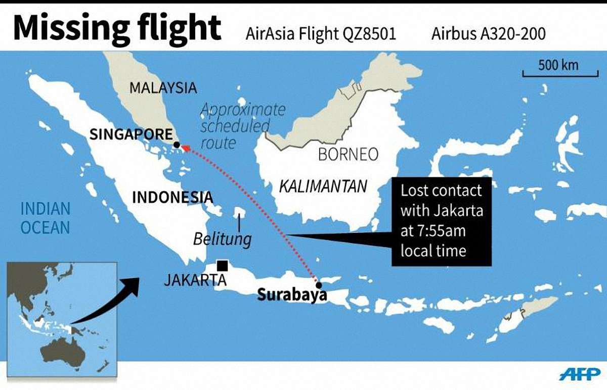 Рятувальники виявили уламки зниклого лайнера авіакомпанії AirAsia