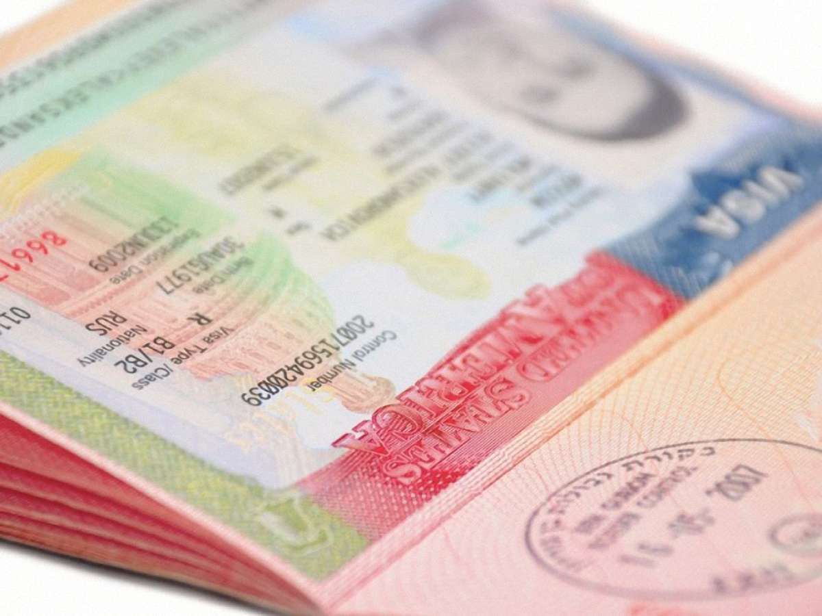 Більше 40 тис. українців отримали візи США у 2014 році