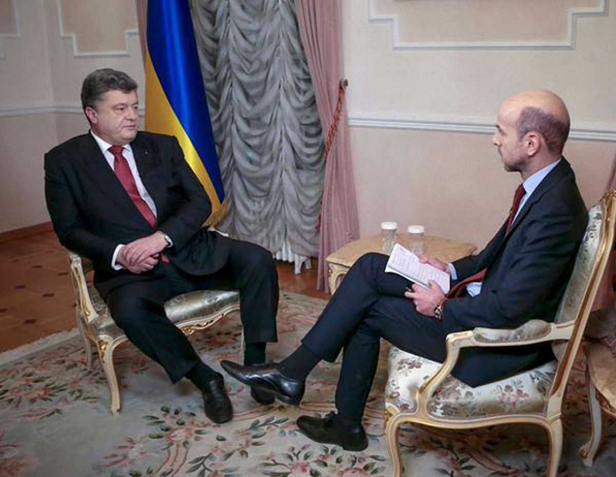 Україна готова надати Донбасу статус особливої економічної зони, - Порошенко