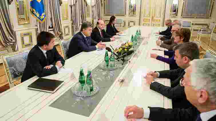 Порошенко попросив ПАРЄ докласти всіх зусиль для звільнення Надії Савченко