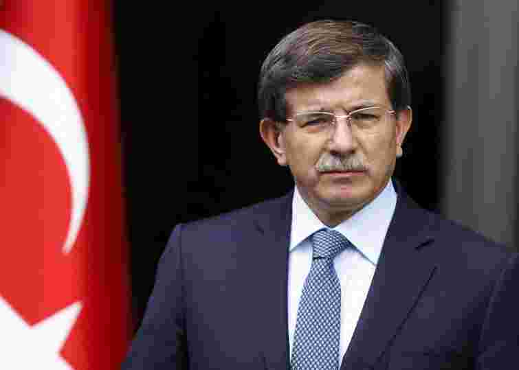 Прем'єр Туреччини сподівається на збереження транзиту російського газу через Україну