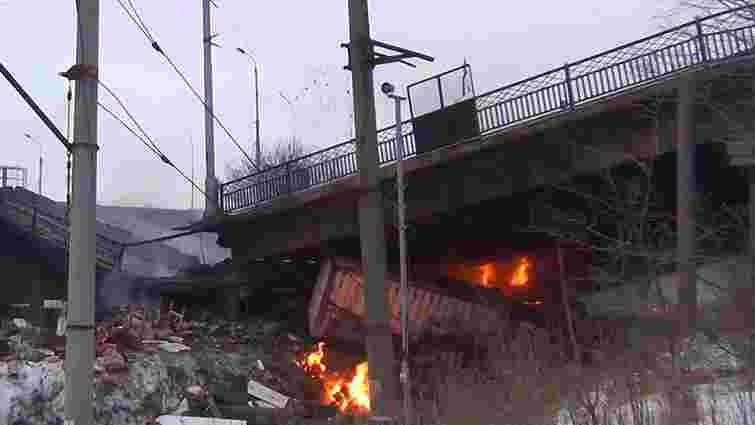 У Донецьку бойовики підірвали Путилівський міст і заблокували в'їзд до міста з півночі