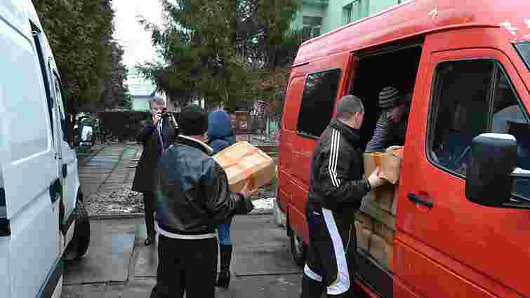 У Раві-Руській поляки передали понад тонну гуманітарки для мешканців Донбасу