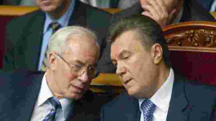 Київський суд ухвалив рішення про арешт Януковича та Азарова