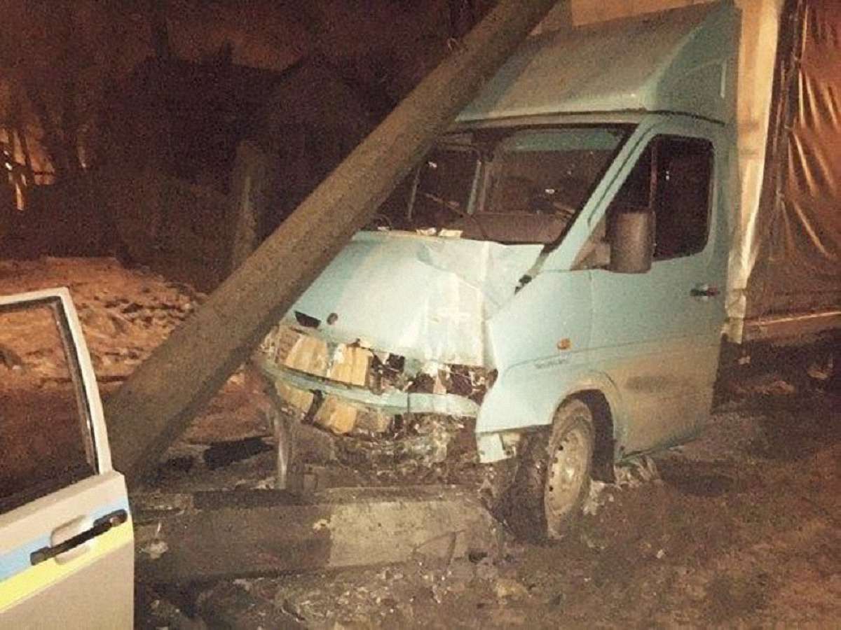 Через ДТП у Львові залишилося без світла близько 30 будинків