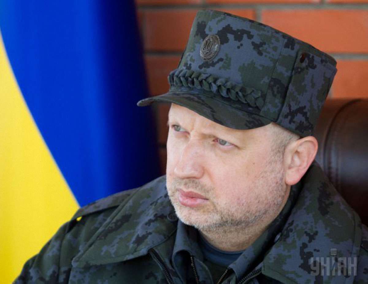Турчинов попередив про можливість наступу бойовиків на півночі і в районі Донецька