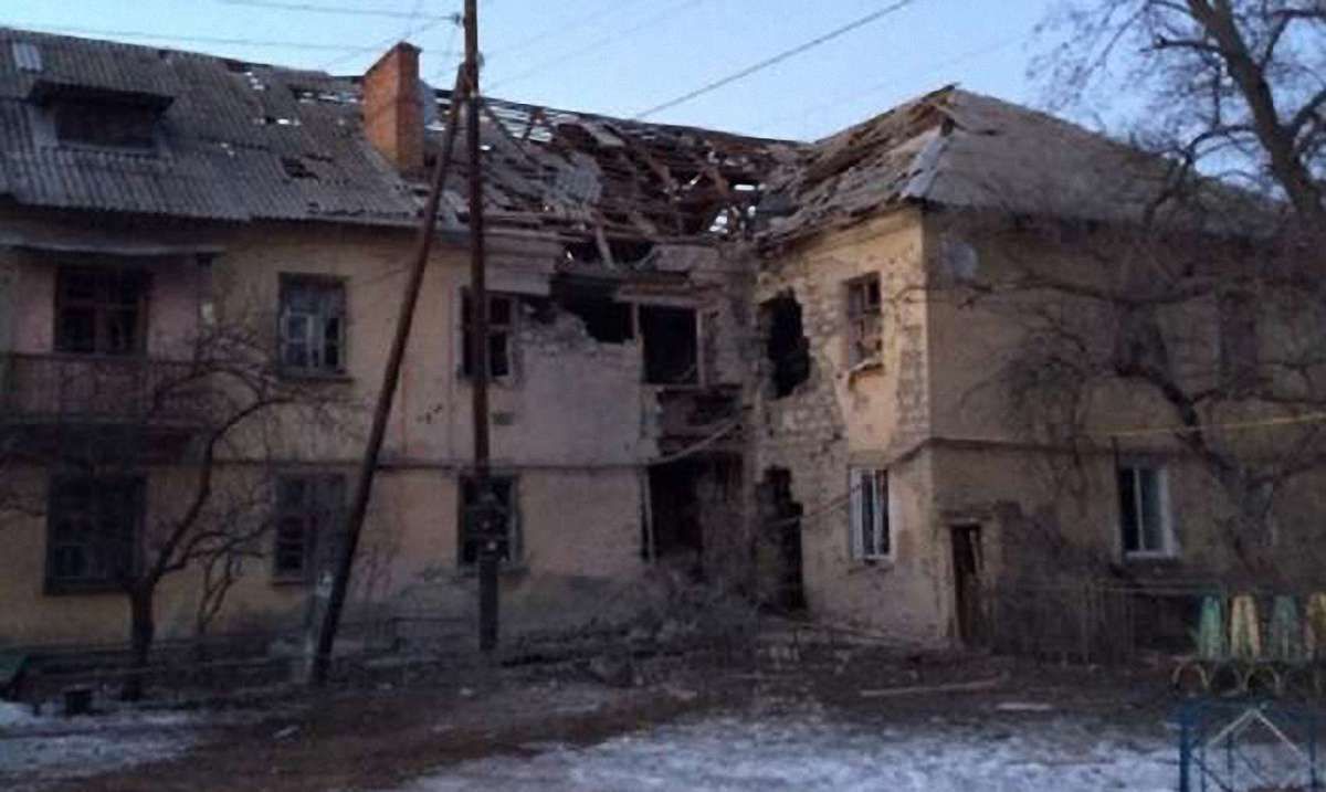 Місто Щастя залишилося без опалення через вчорашній обстріл бойовиків, - Москаль