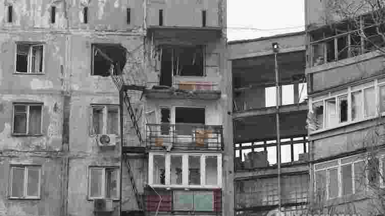 Для того, щоб засклити вікна в постраждалих будинках Маріуполя потрібно ₴11 млн