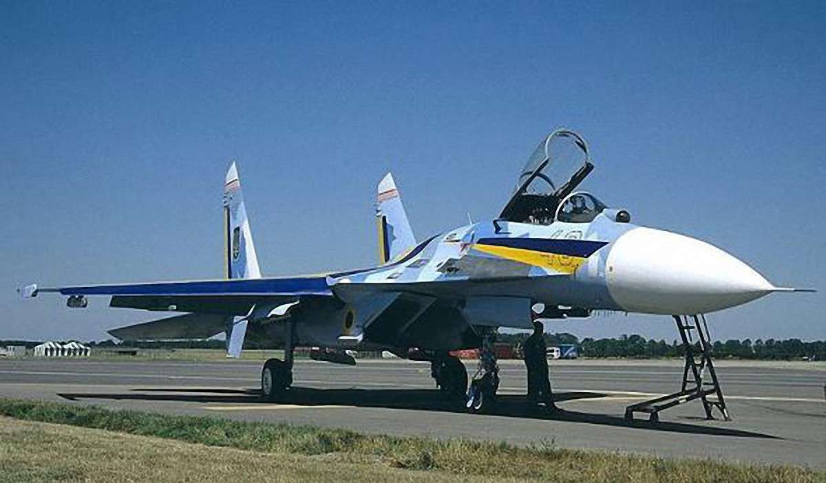 За рік війни на Донбасі Україна втратила половину своїх військових літаків, - ЗМІ