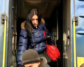 Із зони АТО на Львівщину приїхали 25 жінок і дітей
