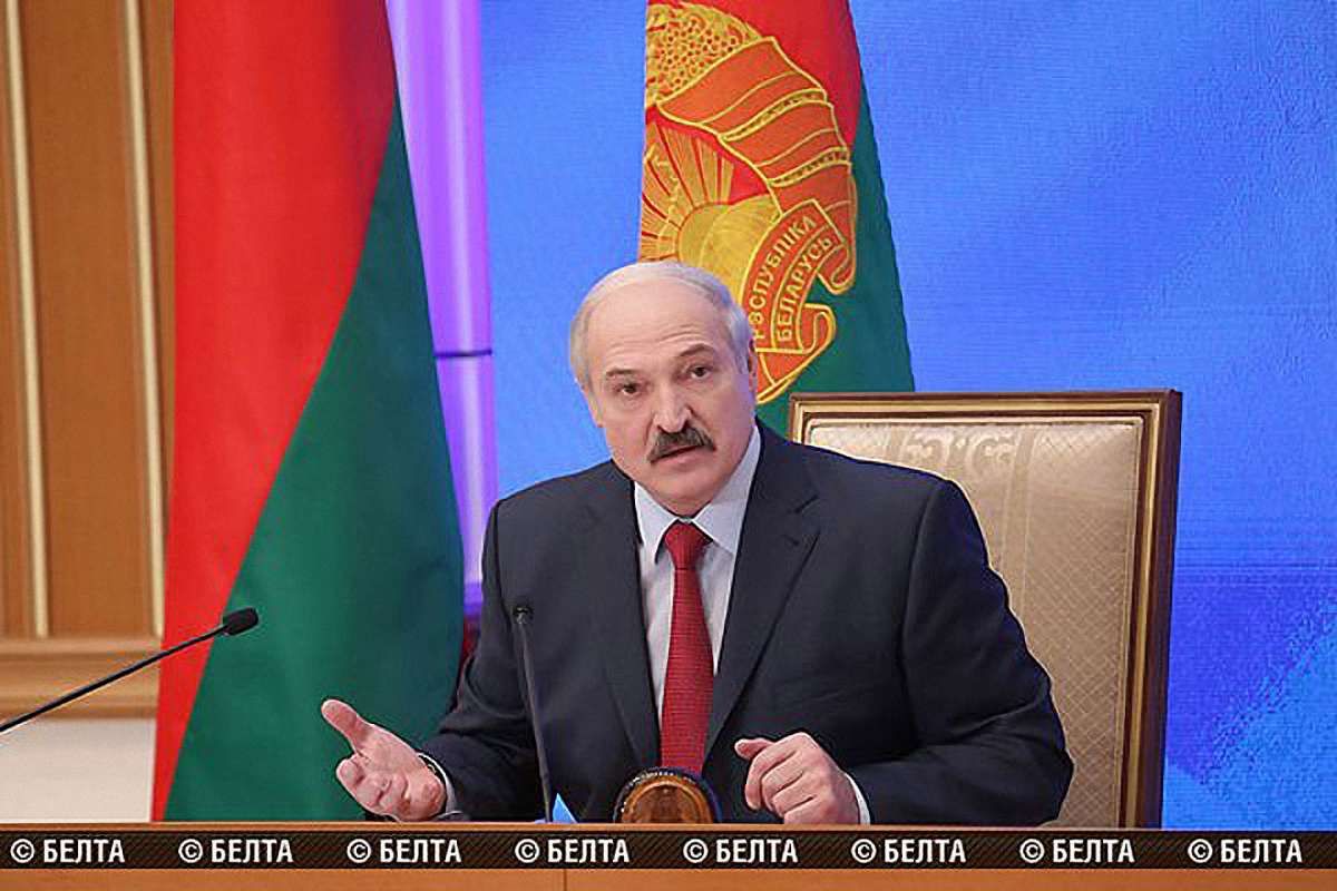 Лукашенко заговорив про можливість виходу Білорусі з ЄАЕС