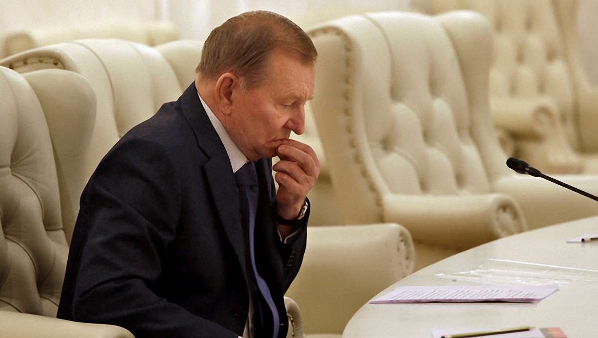 Кучма вимагає, щоби "народні республіки" у Мінську представляли Плотницький і Захарченко