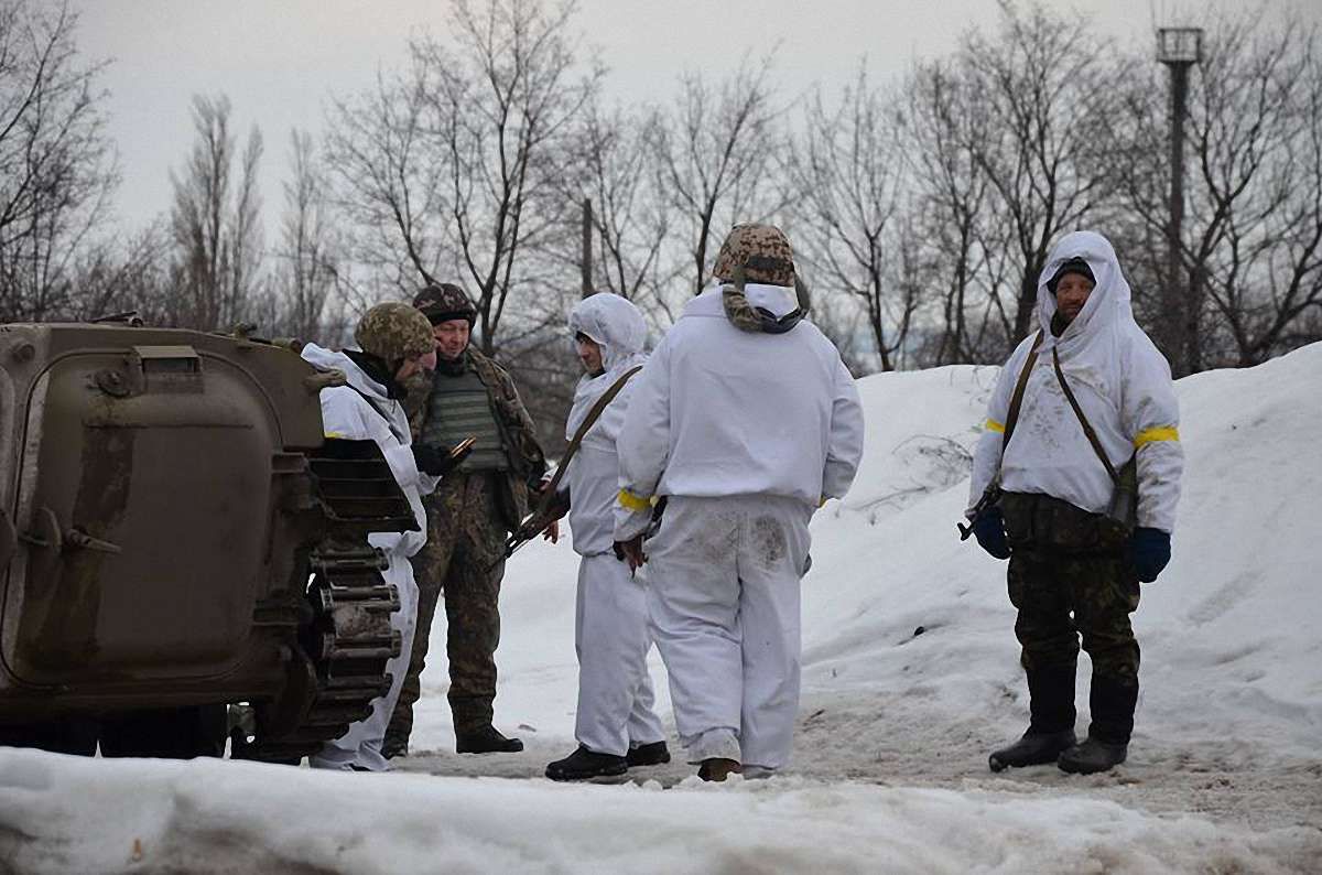 Українські війська почали наступ у бік Новоазовська, - полк «Азов»