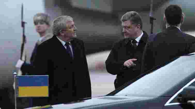 Якщо переговори закінчаться невдало, то ситуація на Донбасі вийде з-під контролю, - Порошенко